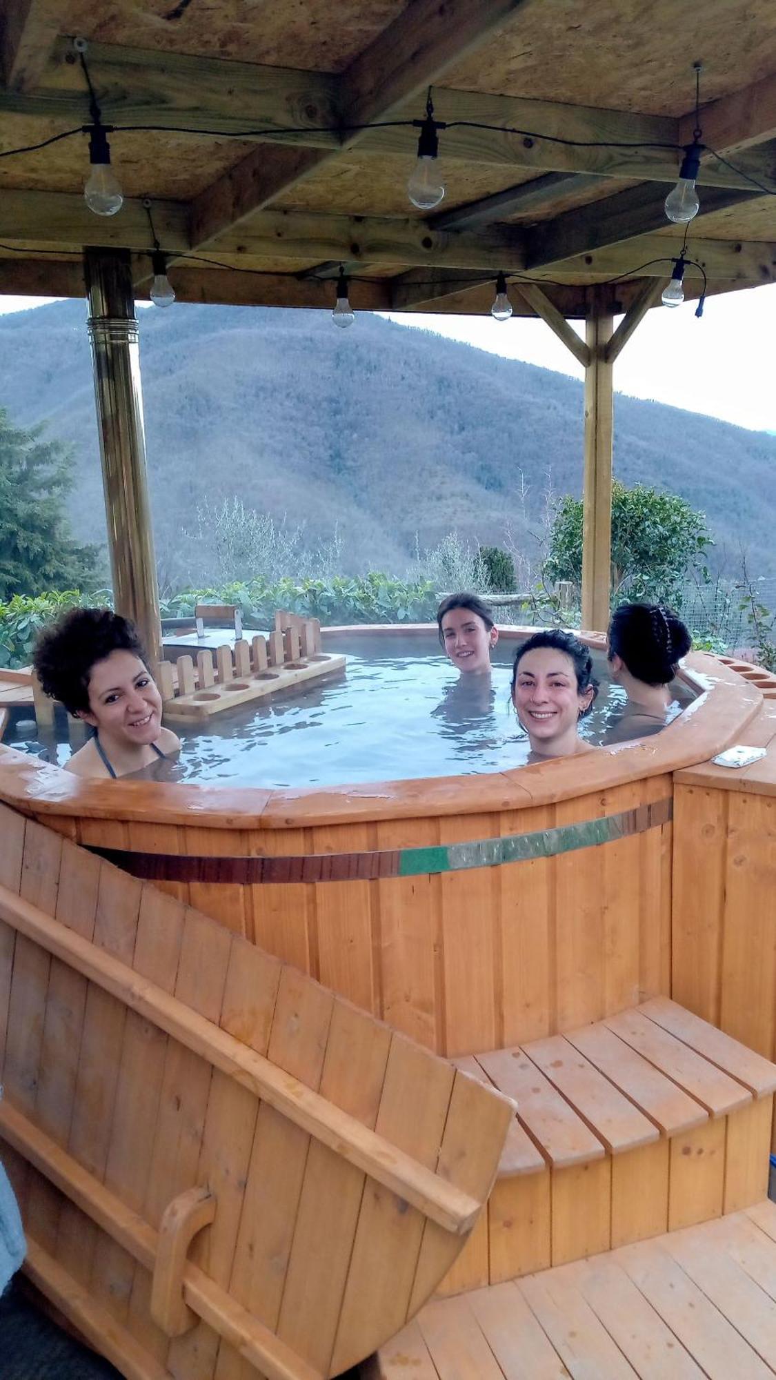 Luxe tent Yurta Con Uso Piscina E Vista Meravigliosa Dicomano